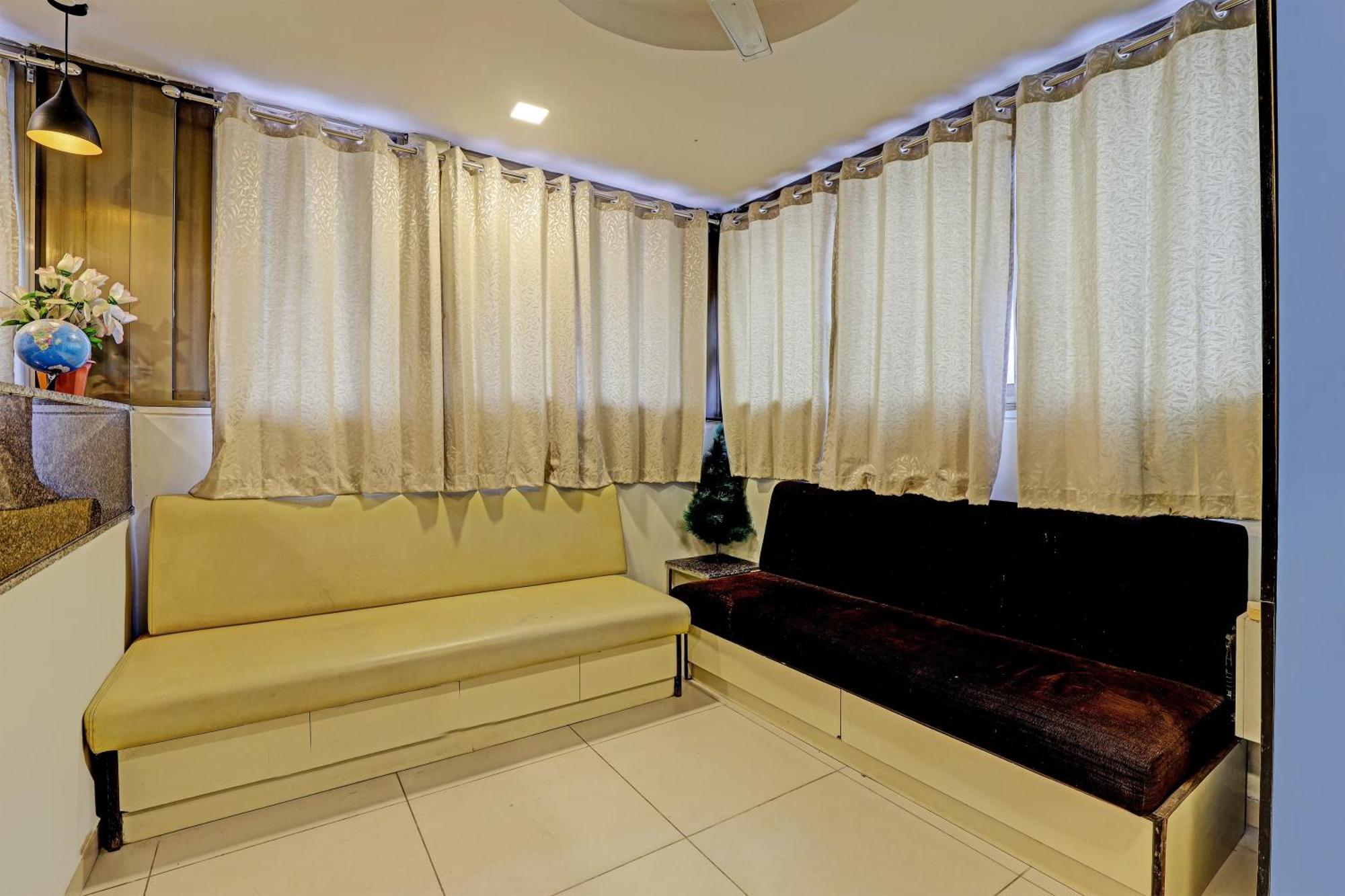 אחמדאבאד Hotel O Alexa מראה חיצוני תמונה